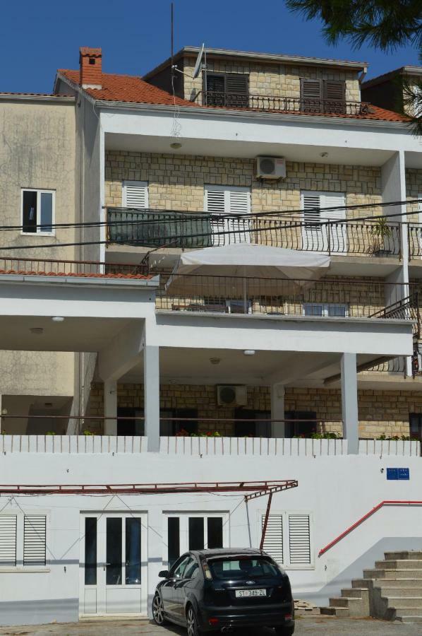 Anna Apartment Marina Exteriör bild